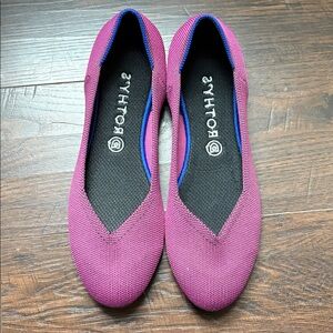 Rothys round toe flat